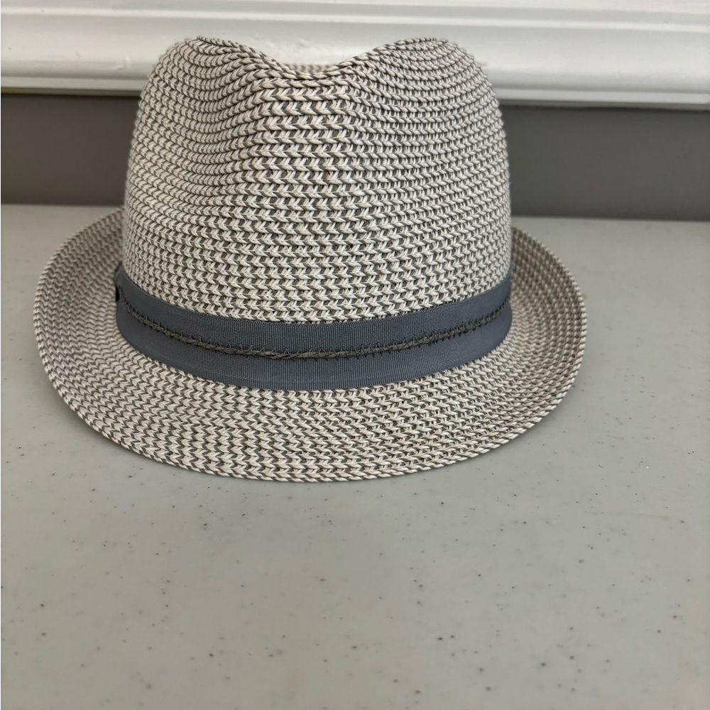 Nine West fadora women’s adjustable one size hat.